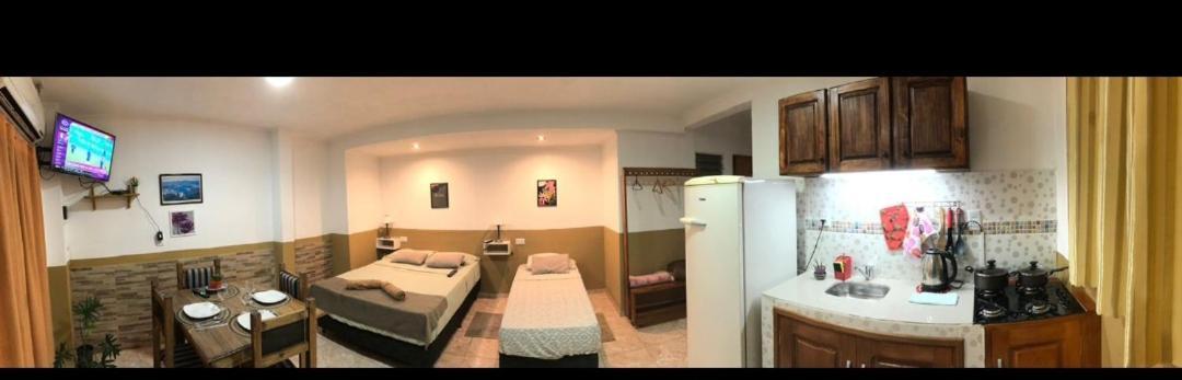 Alojamiento Lili Y Victor Puerto Iguazú Exterior foto